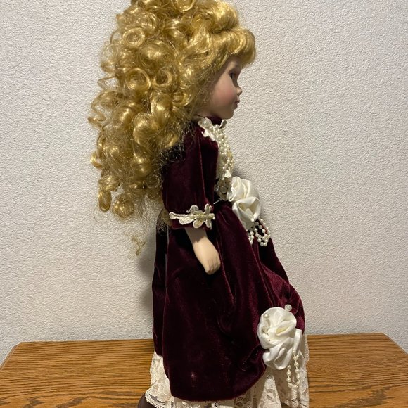 Vintage Victorian Porcelain Doll - Picture 3 of 8